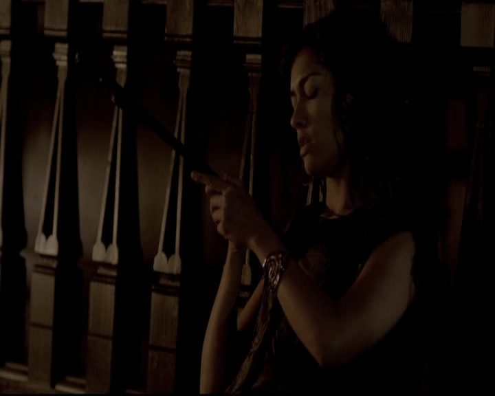 VampireDiariesWorld-dot-org_5x07DeathAndTheMaiden1583.jpg