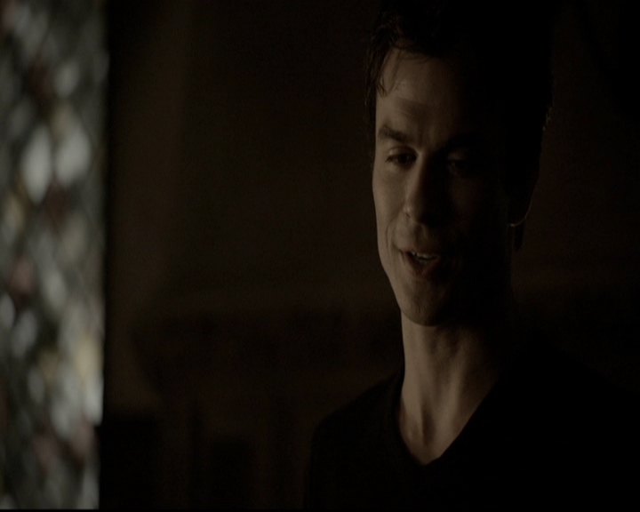 VampireDiariesWorld-dot-org_5x08DeadManOnCampus0432.jpg