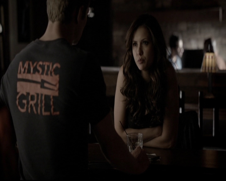 VampireDiariesWorld-dot-org_5x08DeadManOnCampus0526.jpg