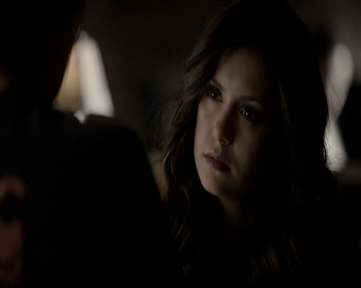 VampireDiariesWorld-dot-org_5x08DeadManOnCampus0531.jpg