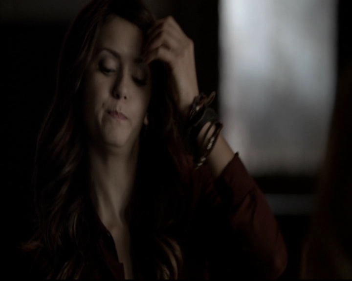 VampireDiariesWorld-dot-org_5x08DeadManOnCampus0559.jpg