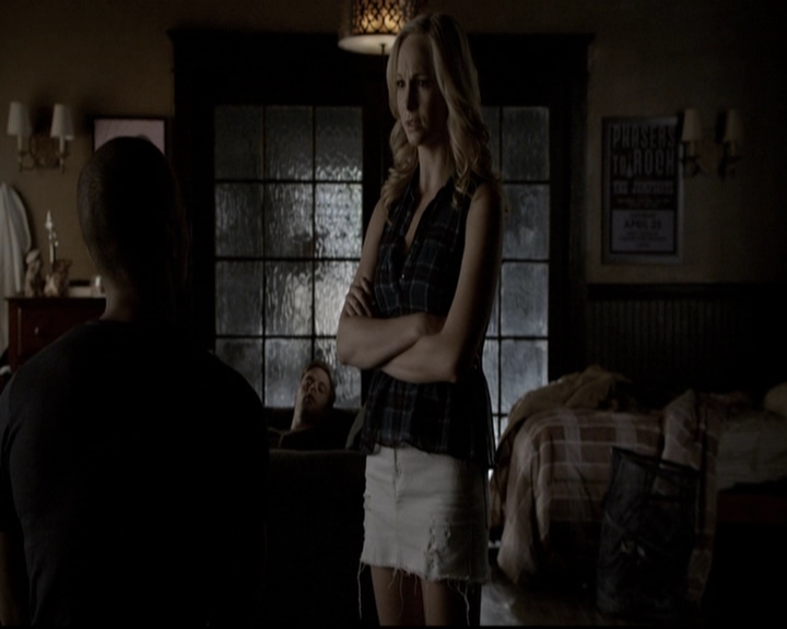 VampireDiariesWorld-dot-org_5x08DeadManOnCampus0631.jpg