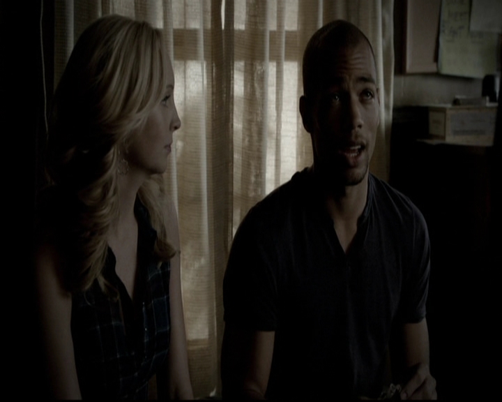 VampireDiariesWorld-dot-org_5x08DeadManOnCampus0665.jpg VampireDiariesWorld-dot-org_5x08DeadManOnCampus0665.jpg