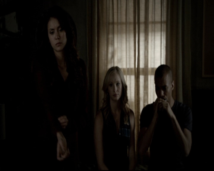 VampireDiariesWorld-dot-org_5x08DeadManOnCampus0685.jpg VampireDiariesWorld-dot-org_5x08DeadManOnCampus0685.jpg
