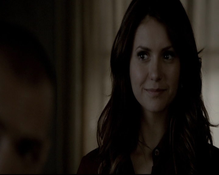 VampireDiariesWorld-dot-org_5x08DeadManOnCampus0724.jpg