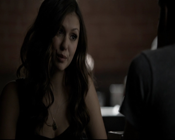 VampireDiariesWorld-dot-org_5x08DeadManOnCampus0758.jpg