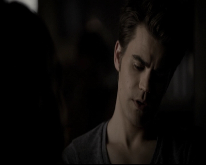 VampireDiariesWorld-dot-org_5x08DeadManOnCampus0788.jpg