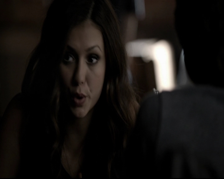 VampireDiariesWorld-dot-org_5x08DeadManOnCampus0837.jpg