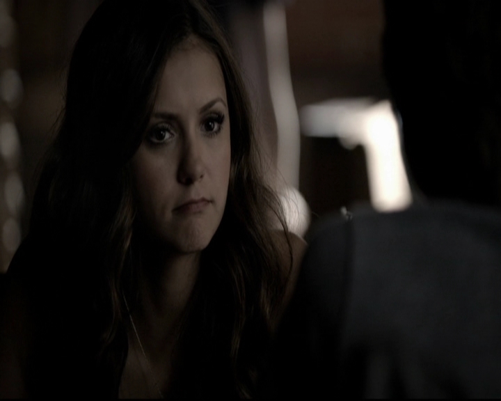 VampireDiariesWorld-dot-org_5x08DeadManOnCampus0839.jpg