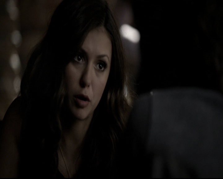 VampireDiariesWorld-dot-org_5x08DeadManOnCampus0842.jpg