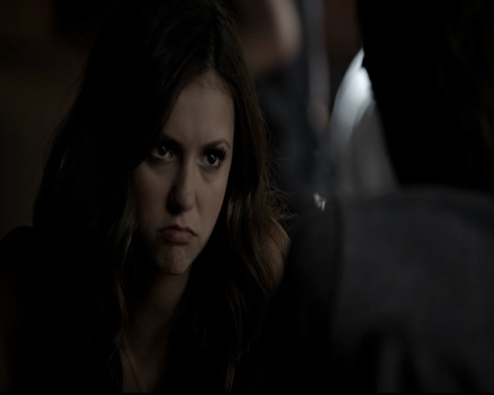 VampireDiariesWorld-dot-org_5x08DeadManOnCampus0848.jpg