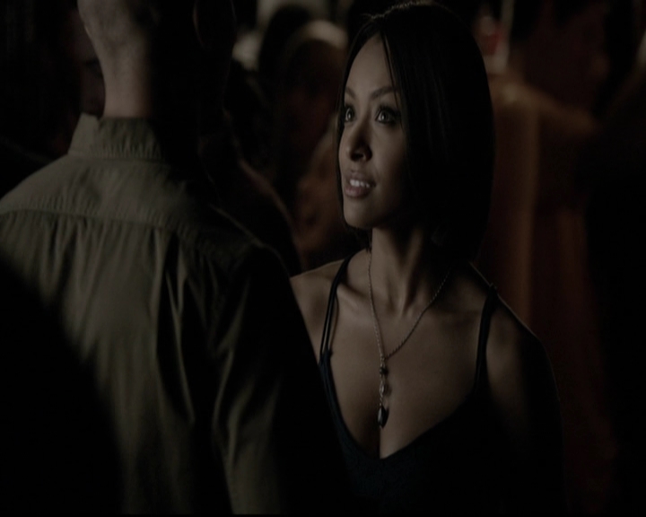 VampireDiariesWorld-dot-org_5x08DeadManOnCampus0903.jpg