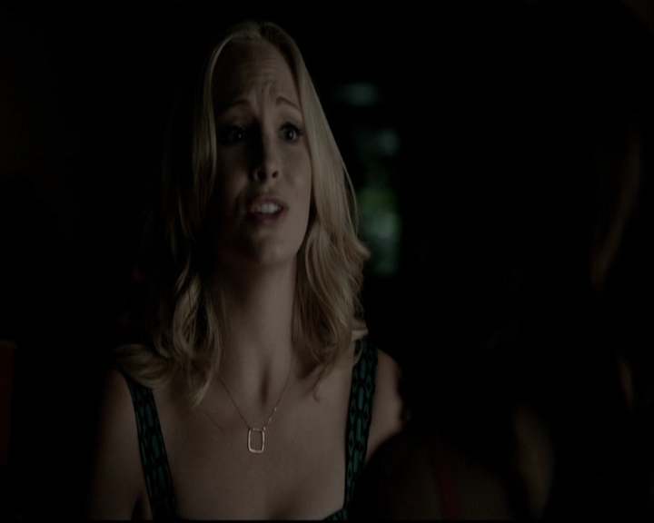 VampireDiariesWorld-dot-org_5x08DeadManOnCampus0946.jpg