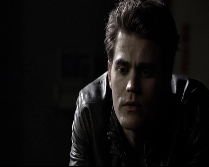 VampireDiariesWorld-dot-org_5x08DeadManOnCampus1033.jpg