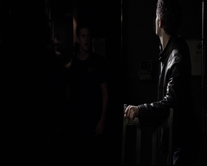 VampireDiariesWorld-dot-org_5x08DeadManOnCampus1035.jpg