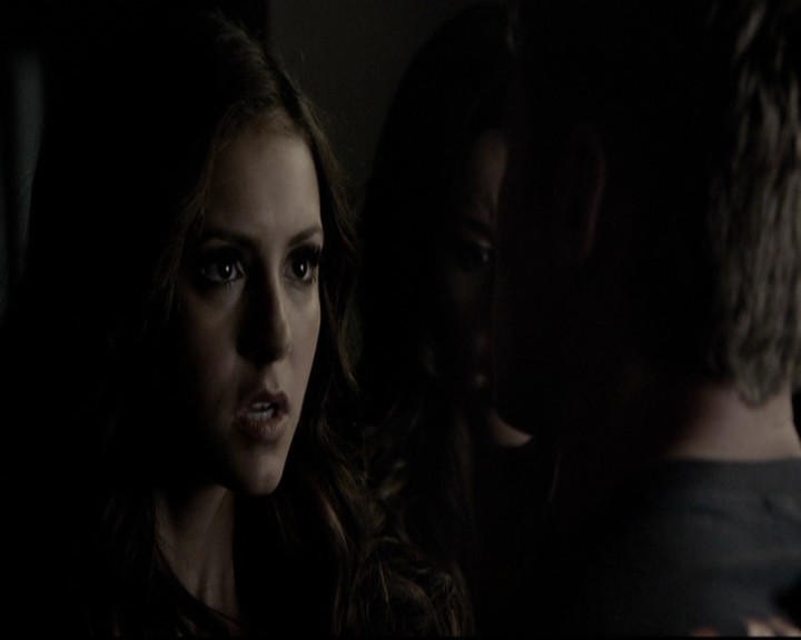 VampireDiariesWorld-dot-org_5x08DeadManOnCampus1136.jpg