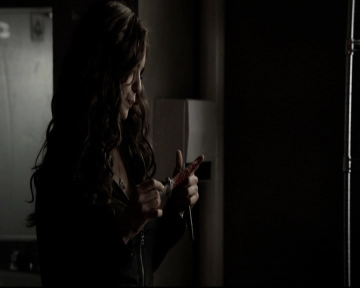 VampireDiariesWorld-dot-org_5x08DeadManOnCampus1152.jpg