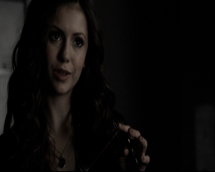 VampireDiariesWorld-dot-org_5x08DeadManOnCampus1154.jpg