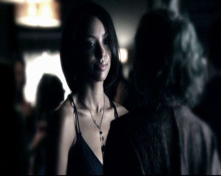 VampireDiariesWorld-dot-org_5x08DeadManOnCampus1250.jpg