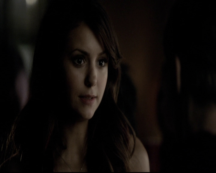 VampireDiariesWorld-dot-org_5x08DeadManOnCampus1465.jpg