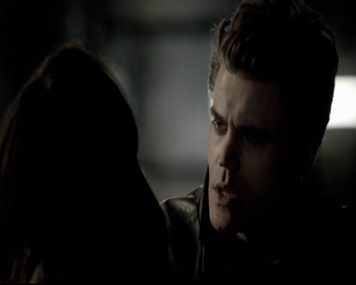 VampireDiariesWorld-dot-org_5x08DeadManOnCampus1594.jpg