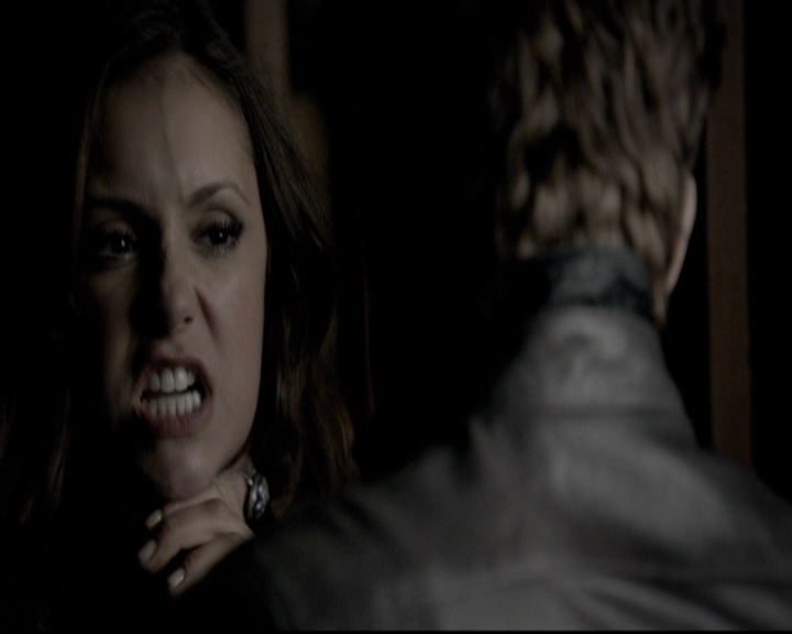 VampireDiariesWorld-dot-org_5x08DeadManOnCampus1626.jpg