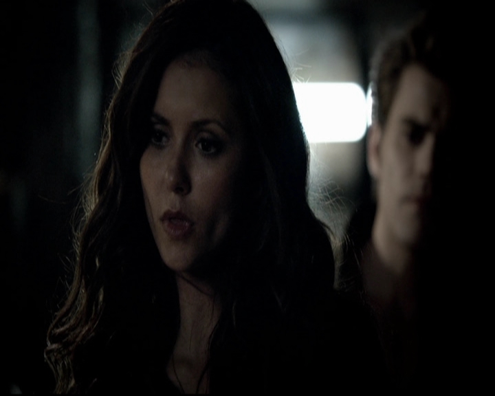 VampireDiariesWorld-dot-org_5x08DeadManOnCampus1665.jpg