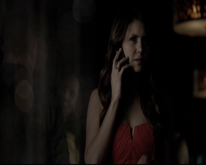 VampireDiariesWorld-dot-org_5x08DeadManOnCampus1678.jpg