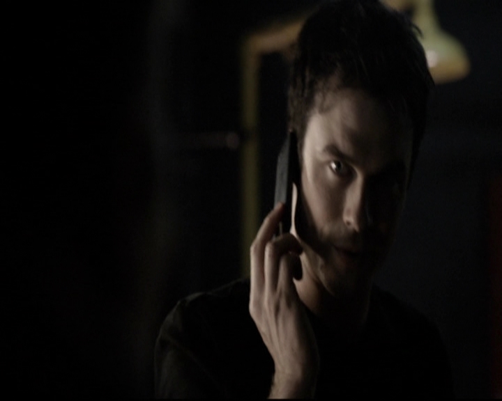 VampireDiariesWorld-dot-org_5x08DeadManOnCampus1681.jpg