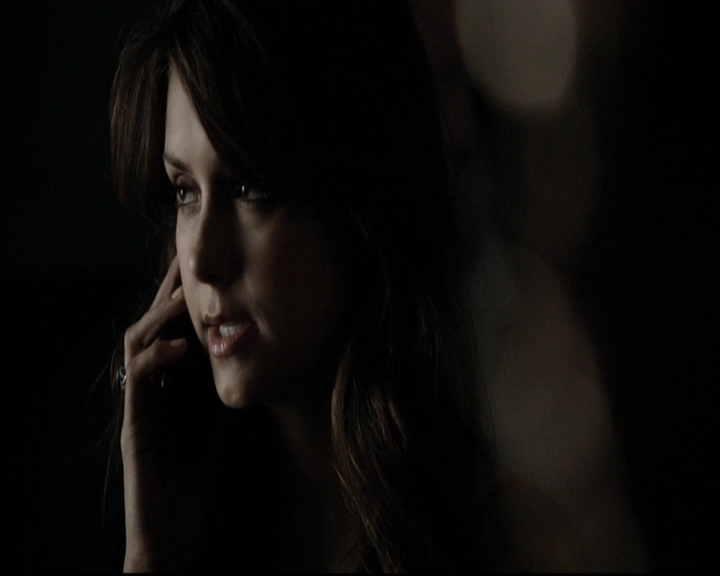 VampireDiariesWorld-dot-org_5x08DeadManOnCampus1686.jpg