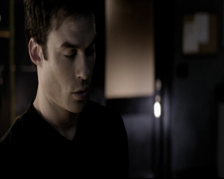 VampireDiariesWorld-dot-org_5x08DeadManOnCampus1713.jpg