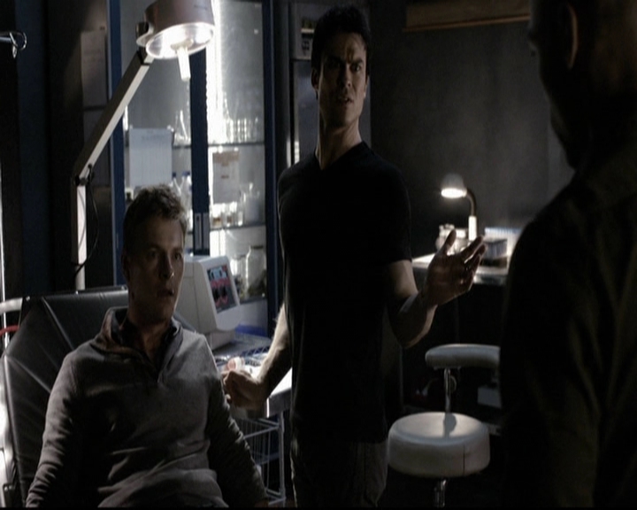 VampireDiariesWorld-dot-org_5x08DeadManOnCampus1721.jpg