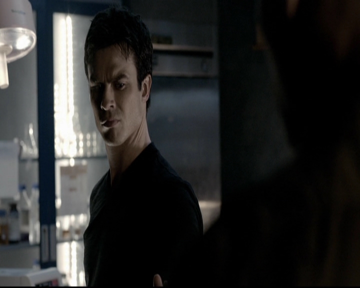 VampireDiariesWorld-dot-org_5x08DeadManOnCampus1729.jpg