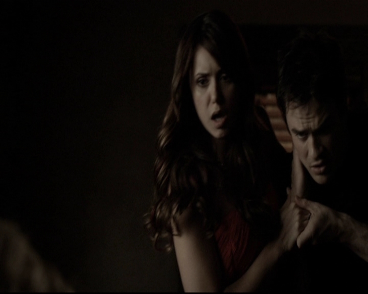 VampireDiariesWorld-dot-org_5x08DeadManOnCampus1778.jpg