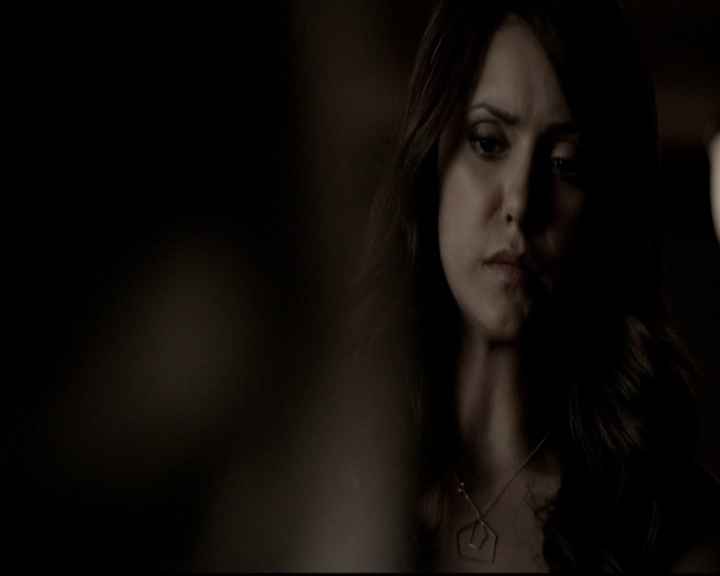 VampireDiariesWorld-dot-org_5x08DeadManOnCampus1827.jpg