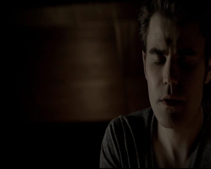 VampireDiariesWorld-dot-org_5x08DeadManOnCampus1840.jpg