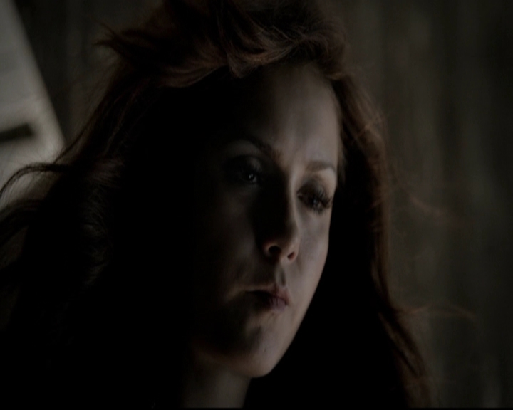 VampireDiariesWorld-dot-org_5x08DeadManOnCampus1880.jpg