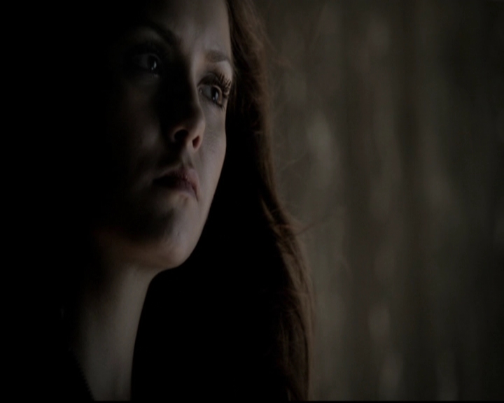 VampireDiariesWorld-dot-org_5x08DeadManOnCampus1884.jpg