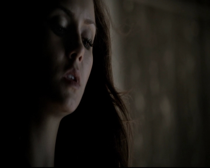 VampireDiariesWorld-dot-org_5x08DeadManOnCampus1885.jpg