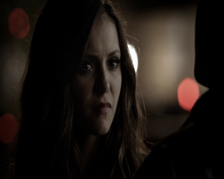 VampireDiariesWorld-dot-org_5x08DeadManOnCampus1956.jpg