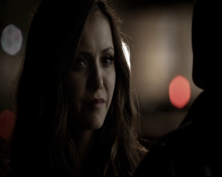 VampireDiariesWorld-dot-org_5x08DeadManOnCampus1957.jpg