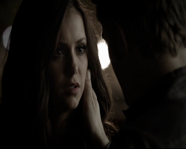 VampireDiariesWorld-dot-org_5x08DeadManOnCampus1967.jpg