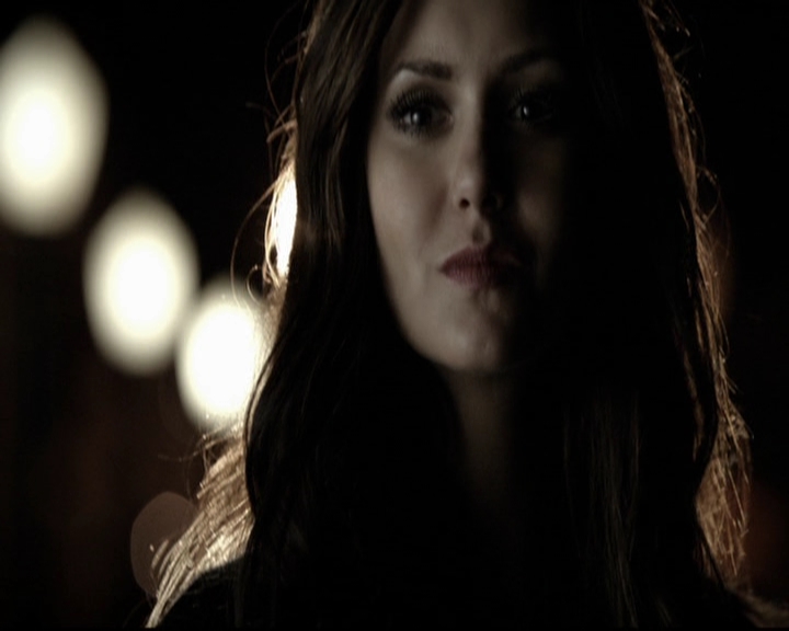 VampireDiariesWorld-dot-org_5x08DeadManOnCampus1984.jpg