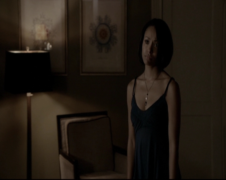 VampireDiariesWorld-dot-org_5x08DeadManOnCampus2046.jpg