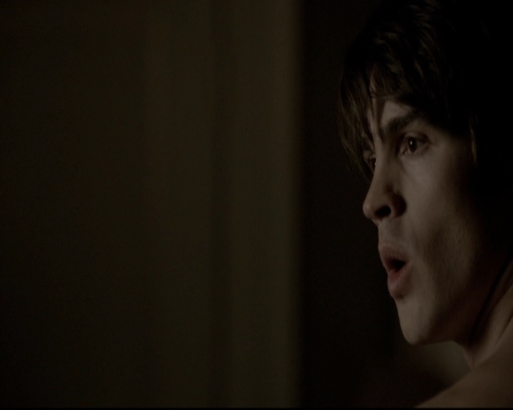 VampireDiariesWorld-dot-org_5x08DeadManOnCampus2058.jpg