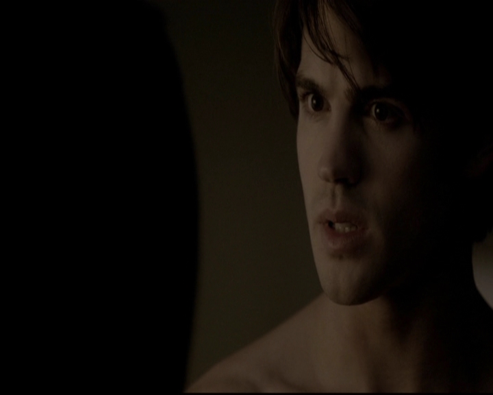 VampireDiariesWorld-dot-org_5x08DeadManOnCampus2078.jpg