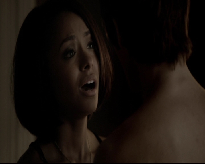 VampireDiariesWorld-dot-org_5x08DeadManOnCampus2085.jpg