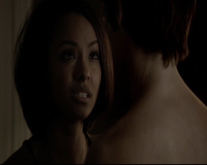 VampireDiariesWorld-dot-org_5x08DeadManOnCampus2093.jpg