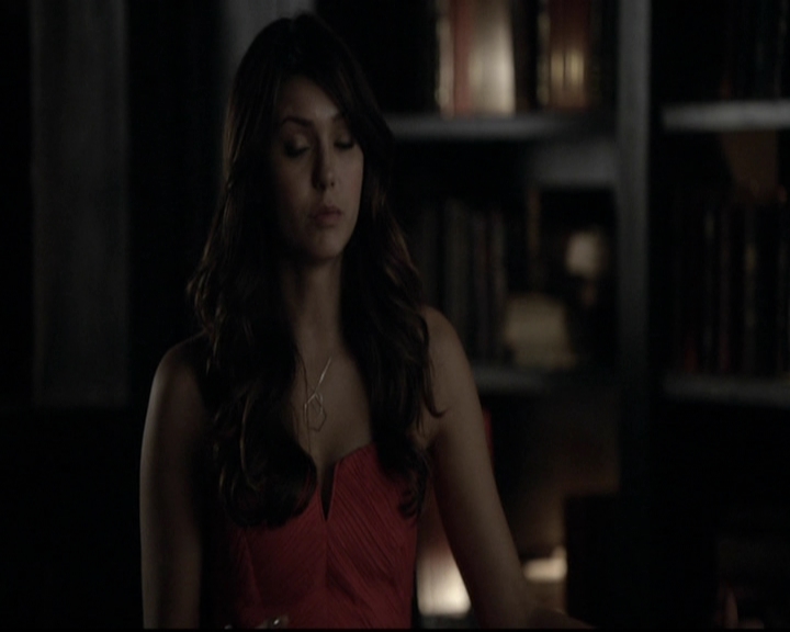 VampireDiariesWorld-dot-org_5x08DeadManOnCampus2163.jpg