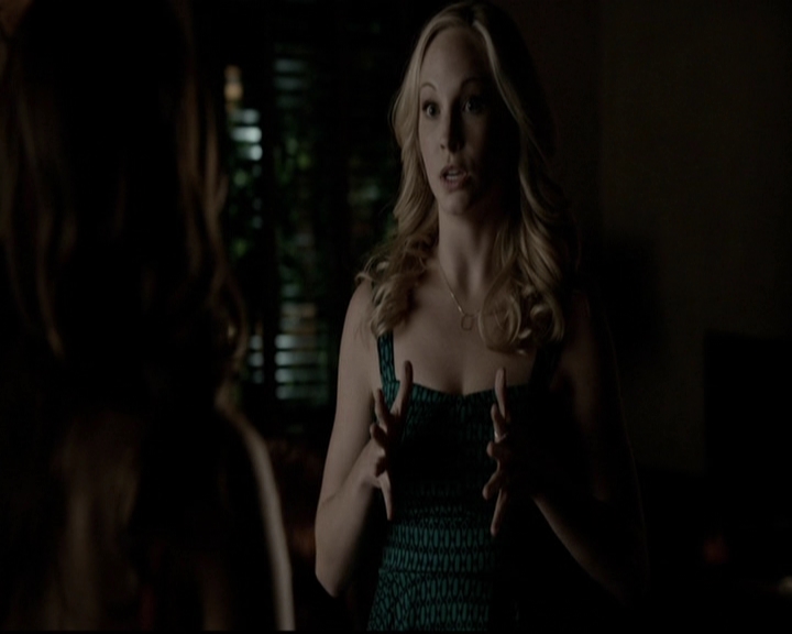 VampireDiariesWorld-dot-org_5x08DeadManOnCampus2181.jpg